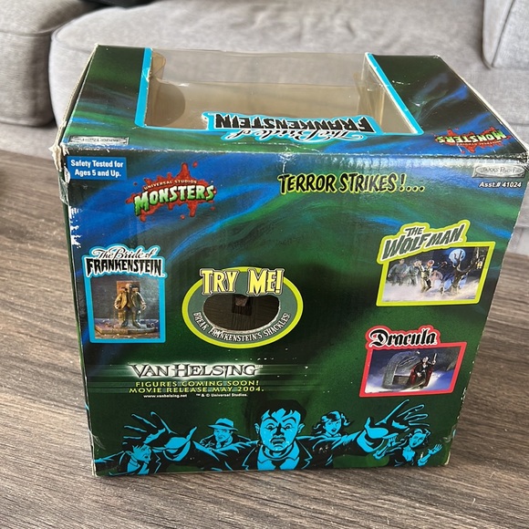 Universal Monsters Boris Karloff Frankenstein from Bride of Frankenstein. - Picture 3 of 4